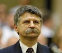           Dr. Kövér László